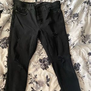 Black distressed Sky High skinnies from Torrid